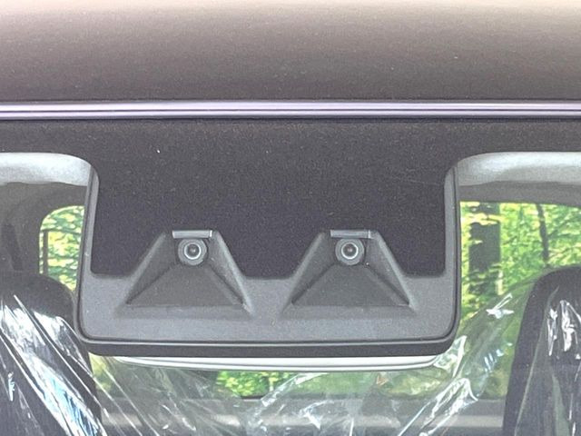 �y�X�}�[�g�A�V�X�g�z���s���ɑO���̎ԗ�����F�����A�Փ˂������Ȏ��͌x��ƃu���[�L�ŏՓˉ���Ɣ�Q�y�����A�V�X�g�B�����S�Ƀh���C�u�����y���݂��������܂��B