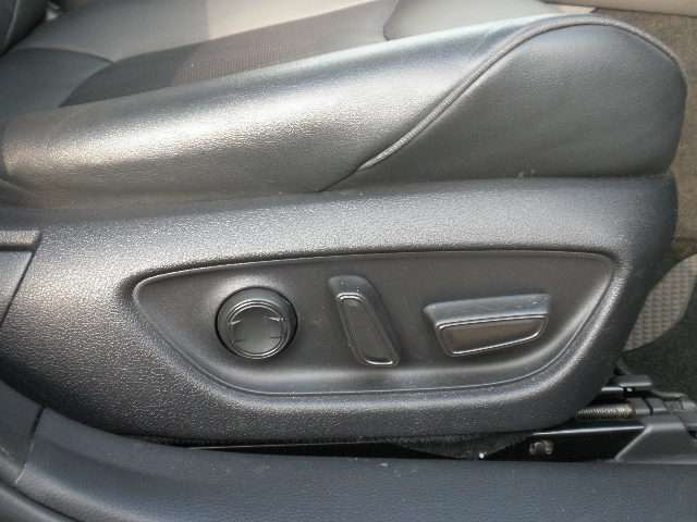 ���X�A�݌ɑ䐔70��ȏゲ�����܂��B���Д̔��X�y�[�W���瑼�̎ԗ������m�F����������