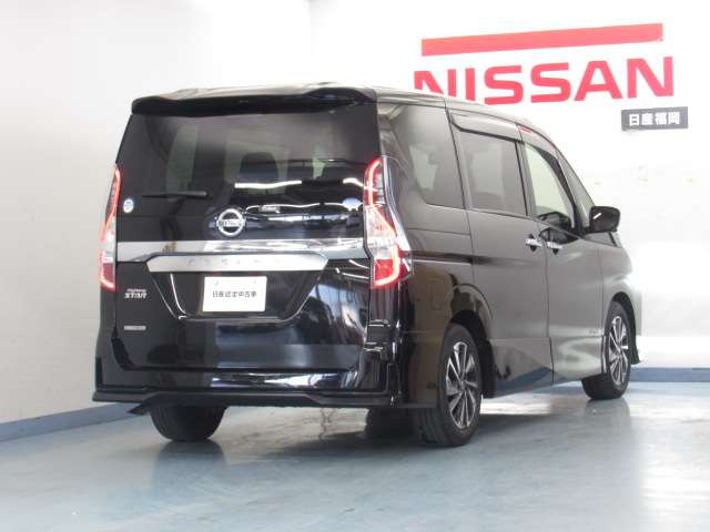 セレナ2.0 ハイウェイスターV