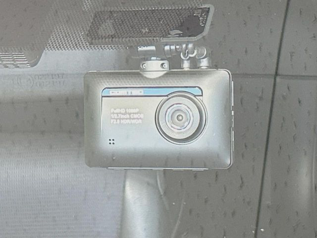 �y�h���C�u���R�[�_�[�z�h���C�u���R�[�_�[����!���s���͂������A������^�]�⎖�̂ɑ��������ہA�f���ŋL�^���A����̃��X�N�ɔ����܂��B���L�^�pSD�J�[�h�͂��q�l�����g�ł��������������K�v������܂��B