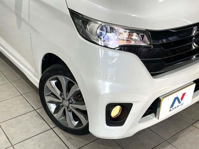 �yLED�w�b�h���C�g�z���V����ԑ��s�����ǍD�Ȏ��E���m�ۂ����S���ĉ^�]�ł��鍂�P�xLED�w�b�h���C�g�𑕔�!�_�����x�������A����d�͂��}�����Ă��܂��B