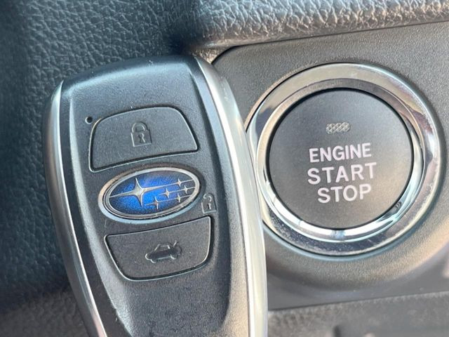 �y�A�N�Z�X�L�[&�v�b�V���X�^�[�g�z�J�o����|�P�b�g�ɓ��ꂽ�܂܂ł��h�A�̎{���E�������\�ȃX�}�[�g�L�[�𑕔��B�G���W���̃I���E�I�t�����J�M�����o���K�v�������A�{�^�����v�b�V�����邾����OK��