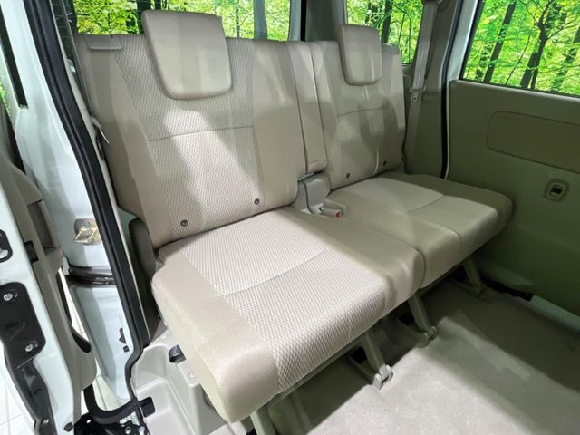 ���i���ȃI���W�i���t���A�}�b�g���I�v�V�����ɂĂ��p�ӂ��Ă���܂��B���D���ȃf�U�C����J���[�����Ԃɍ��킹�đI��ł����������Ƃ��ł��܂���