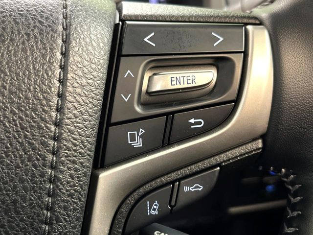 �y�g���^�Z�[�t�e�B�Z���X�z���s���ɑO���̎ԗ�����F�����A�Փ˂������Ȏ��͌x��ƃu���[�L�ŏՓˉ���Ɣ�Q�y�����A�V�X�g�B�����S�Ƀh���C�u�����y���݂��������܂��B