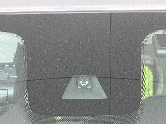 �y�O�He-Assist�z���s���ɑO���̎ԗ�����F�����A�Փ˂������Ȏ��͌x��ƃu���[�L�ŏՓˉ���Ɣ�Q�y�����A�V�X�g�B�����S�Ƀh���C�u�����y���݂��������܂��B