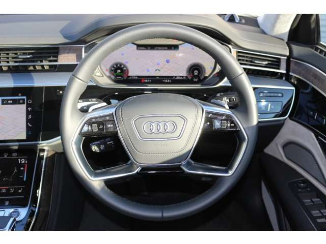 A855 TFSI クワトロ 4WD