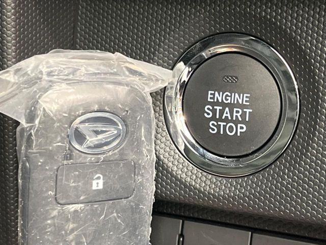 �y�����v�����X�e�A�����O�z�㎿�Ȋv���g�p���邱�ƂŁA��ɂ����������݂ƂĂ��^�]���₷���n���h���ł���