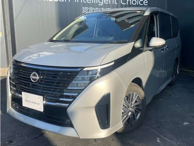 セレナ1.4 e-POWER ハイウェイスターV