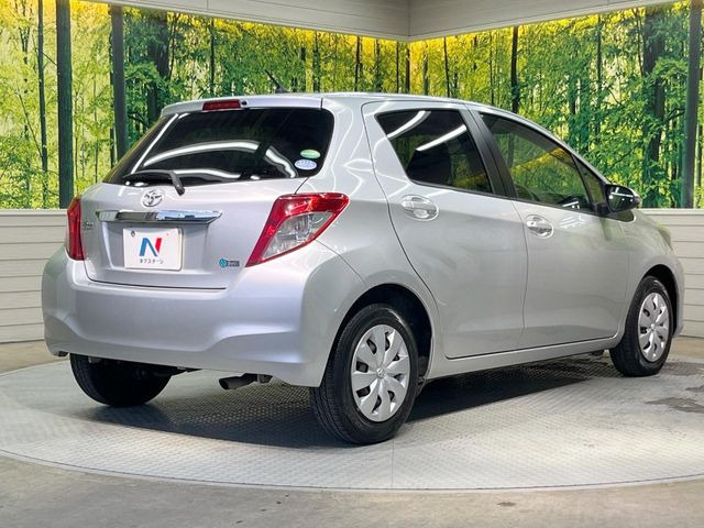 ☆全国のネクステージからお取り寄せが可能※!遠方の店舗に展示してあるクルマが気になる場合も、最寄りの店舗でご覧いただくことが可能です!是非私たちに要望をお聞かせください!※別途費用