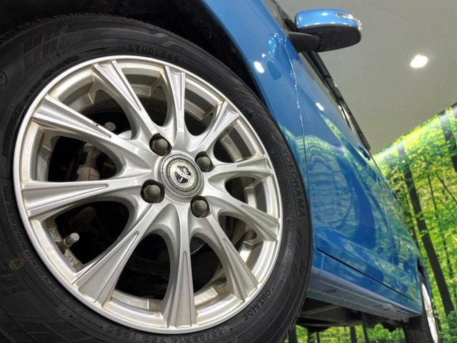 �y14�C���`�A���~�z�C�[���z�O�ςɃ}�b�`�����A���~�z�C�[���𑕒����Ă���܂��B�e��A���~�z�C�[����A�X�^�b�h���X�^�C�����戵�����Ă���܂��B���񂲑��k����������