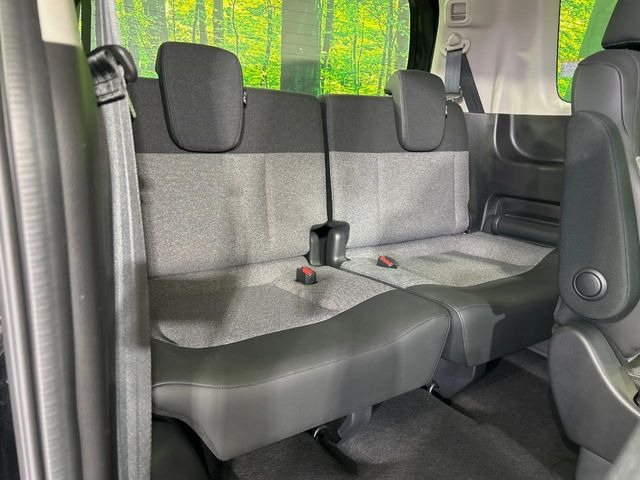 3��ڃV�[�g�͂�������ԗǍD����l�ł��������ƍ����Ē����܂��̂ŁA��l���ł̂��o���������N���N�ł��􂲉Ƒ��ŁA�C�̒m�ꂽ���ԂŁA�h���C�u�ɍs���̂��y���݂ł��ˁ�