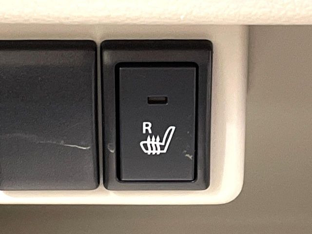 �y�V�[�g�q�[�^�[�z�������ɏd�󂷂�V�[�g�q�[�^�[!�G�A�R����葁�����܂��Ă����̂Ŋ�����̐l�����S�ł��ˁ�G�A�R���̉����͊������邩����A�Ƃ������ɂ����������߂ł��B