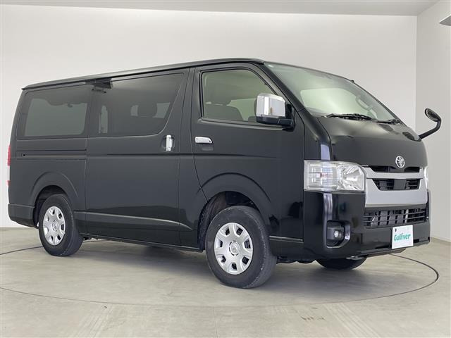 ハイエースバン