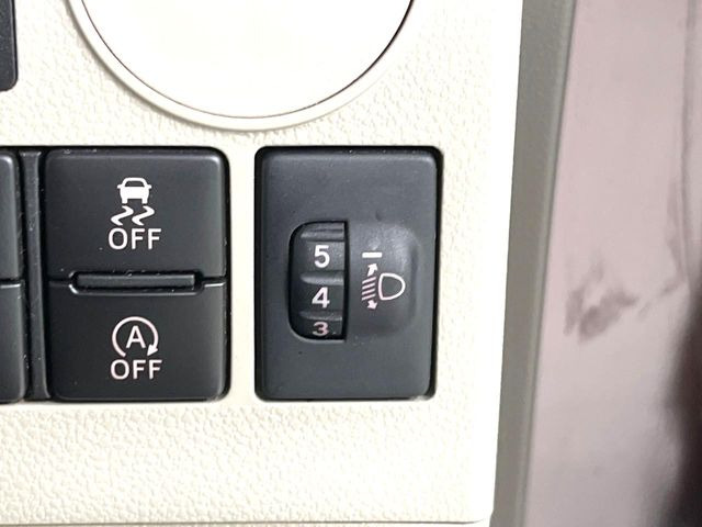 �y�A�C�h�����O�X�g�b�v�z�ԐM����a�؂Œ�Ԃ����ۂɃG���W�����~���A���ʂȔR���̏����}���܂��B�R��������ی�ɂȂ���@�\��G���W���̓u���[�L�𗣂��΍Ďn�����܂��B