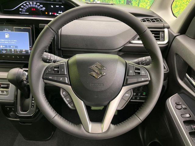 �y�X�e�A�����O�X�C�b�`�z�^�]���A�O������ڐ������炷���ƂȂ��A�I�[�f�B�I���̑��삪�\�ȕ֗��@�\!���S&���K�ȃh���C�u�����o���Ă���܂���