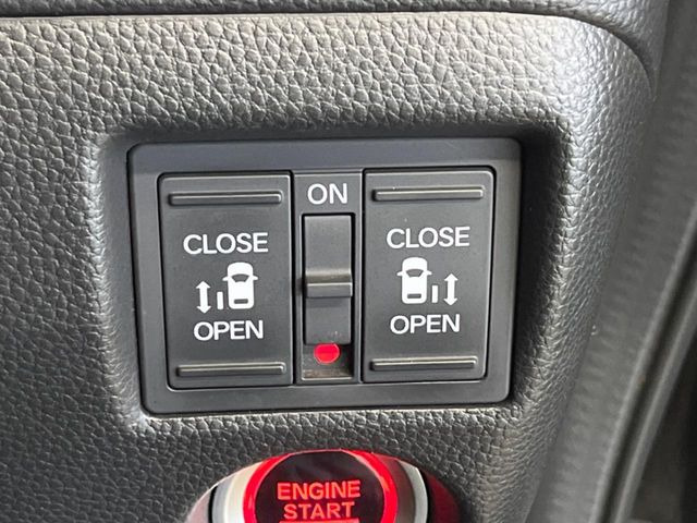 �y�����p���[�X���C�h�h�A�z�X�}�[�g�L�[��^�]�Ȃ̃X�C�b�`�Ō�ȗ����X���C�h�h�A�̊J���\���d��������͂����ăh�A���J����K�v�������A�����Ȃ��q�l�ł��ȒP�ɊJ���߂ł����K�ł���