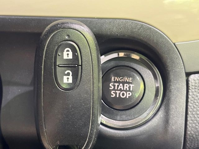 �y�L�[���X�X�^�[�g�V�X�e���z�J�o����|�P�b�g�ɓ��ꂽ�܂܂ł��h�A�̎{���E�������\�ȃX�}�[�g�L�[�𑕔��B�G���W���̃I���E�I�t�����J�M�����o���K�v����������Ƃ��Ă��֗��ł���