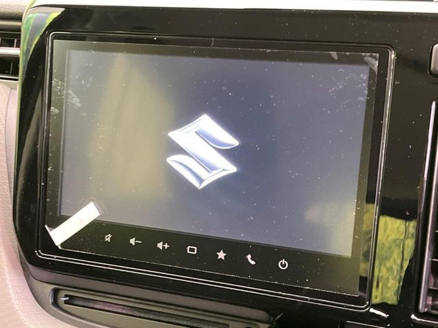 �y���[�J�[9�^�����i�r�z�C���e���A�ɗn�����ރX�^�C���b�V���ȁu��p�݌v�v���[�J�[�i�r�𑕔��􎋔F���⑀�쐫�ȂǊ�{���\�ɂ��D��A���㎿�ȃJ�[���C�t�����y���݂��������܂��B