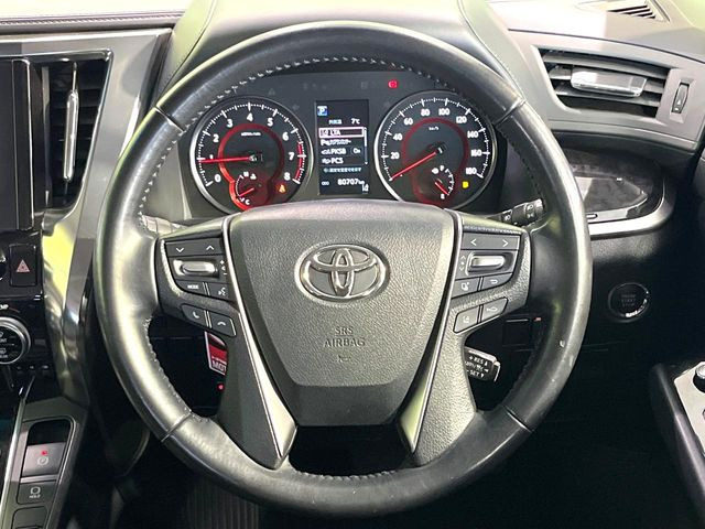 �y�����v�����X�e�A�����O�z�㎿�Ȋv���g�p���邱�ƂŁA��ɂ����������݂ƂĂ��^�]���₷���n���h���ł���