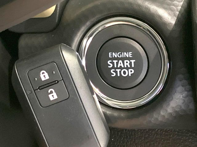 �y�L�[���X�X�^�[�g�V�X�e���z�J�o����|�P�b�g�ɓ��ꂽ�܂܂ł��h�A�̎{���E�������\�ȃX�}�[�g�L�[�𑕔��B�G���W���̃I���E�I�t�����J�M�����o���K�v����������Ƃ��Ă��֗��ł���