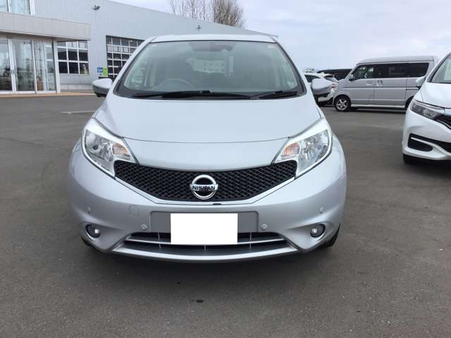 ノート1.2 X FOUR Vセレクション プラスセーフティ 4WD