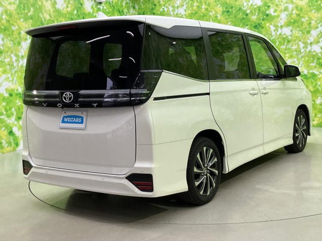 ヴォクシー2.0 S-Z