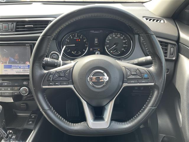 エクストレイル2.0 20Xi 4WD