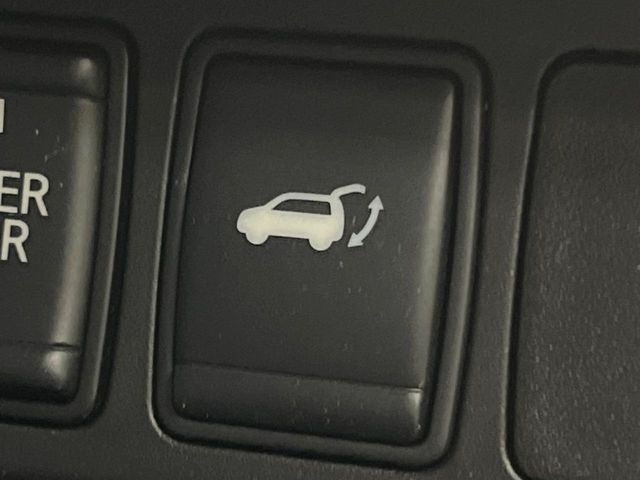 �y�p���[�o�b�N�h�A�z�X�}�[�g�L�[��^�]�Ȃ̃{�^�������������Ń��A�Q�[�g�������ŊJ���܂�!�ו��������Ă��鎞��A�����ʒu�ɂ���o�b�N�h�A��߂�ۂɕ֗��ȋ@�\�ł���