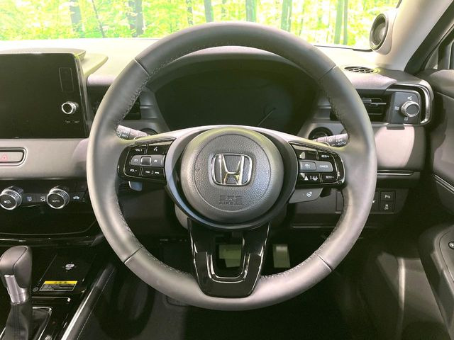 �y�����v�����X�e�A�����O�z�㎿�Ȋv���g�p���邱�ƂŁA��ɂ����������݂ƂĂ��^�]���₷���n���h���ł���