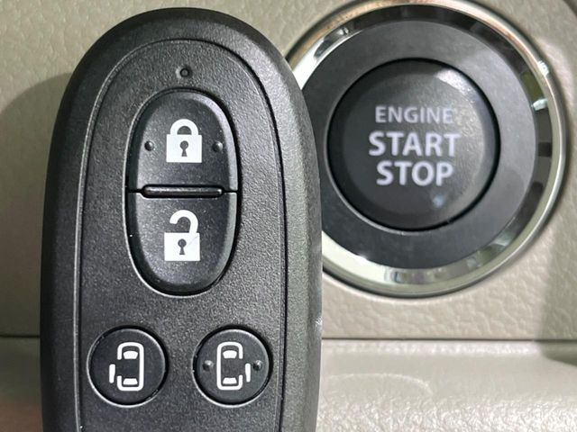 �y�L�[���X�X�^�[�g�V�X�e���z�J�o����|�P�b�g�ɓ��ꂽ�܂܂ł��h�A�̎{���E�������\�ȃX�}�[�g�L�[�𑕔��B�G���W���̃I���E�I�t�����J�M�����o���K�v����������Ƃ��Ă��֗��ł���