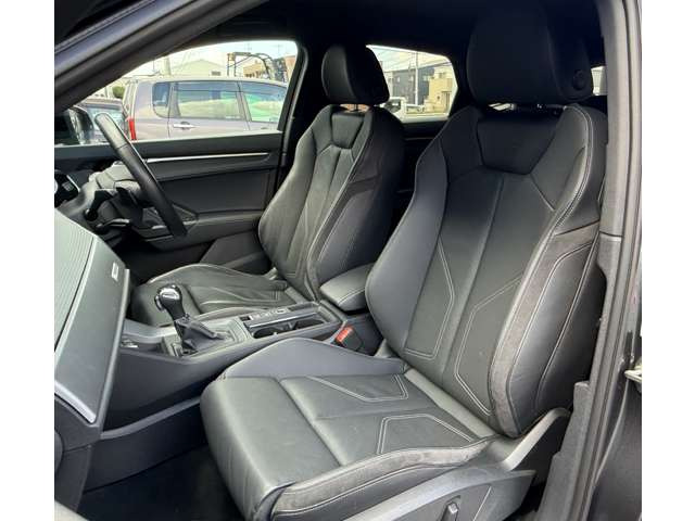 ���q�l�̈��S����ɍl���A���Ђɂ�24���ԃ��[�h�T�[�r�X���s���Ă���܂��B