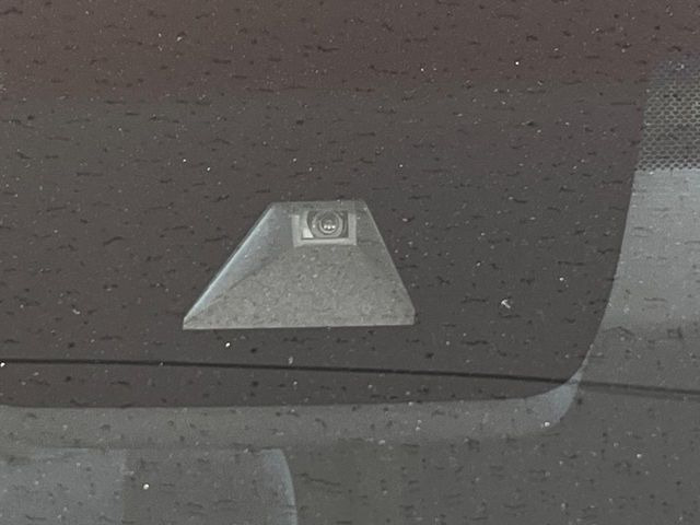 �y�g���^�Z�[�t�e�B�Z���X�z���s���ɑO���̎ԗ�����F�����A�Փ˂������Ȏ��͌x��ƃu���[�L�ŏՓˉ���Ɣ�Q�y�����A�V�X�g�B�����S�Ƀh���C�u�����y���݂��������܂��B