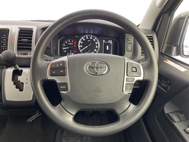 ハイエースバン