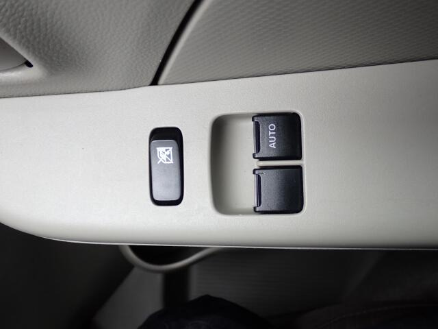 �O�Ȃ̑��̊J�͓d���ɂȂ�܂��̂ŁA�֗��ł���ˁB