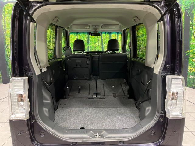 ���i�̂���������ʋ΁A���}���ɏ\���ȉ׎��X�y�[�X���m�ۂ��Ă���܂��B�Z�J���h�V�[�g��|���ƁA�傫�ȉו��̐ύڂ��\�ł���