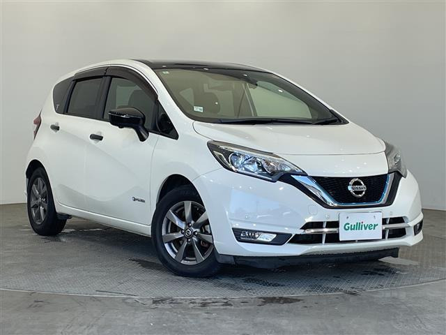 ノート1.2 e-POWER メダリスト ブラックアロー