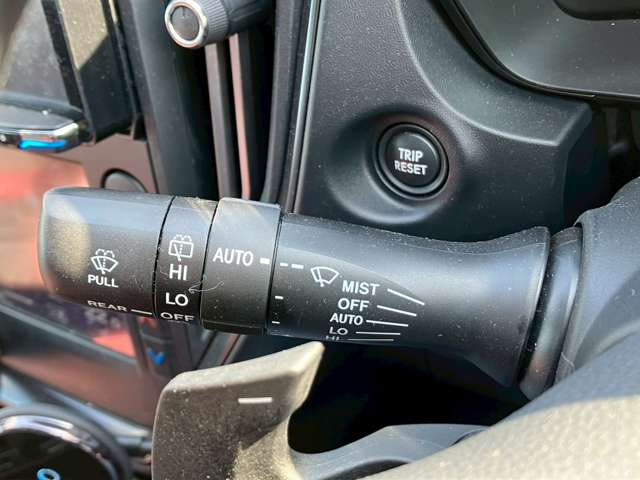 �C�ɂȂ邨�Ԃ�����܂�����E�̓d�b�ԍ����璼�ڂ��X�ɂ��₢���킹���������B�x�����@����ԗ����A��Ԃ܂łȂ�ł������������Ē����܂��B�X�^�b�t�ꓯ���A�����҂����Ă���܂��B