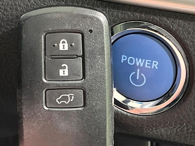 �y�X�}�[�g�L�[�z�J�o����|�P�b�g�ɓ��ꂽ�܂܂ł��h�A�̎{���E�������\�ȃX�}�[�g�L�[�𑕔��B�G���W���̃I���E�I�t�����J�M�����o���K�v����������Ƃ��Ă��֗��ł���