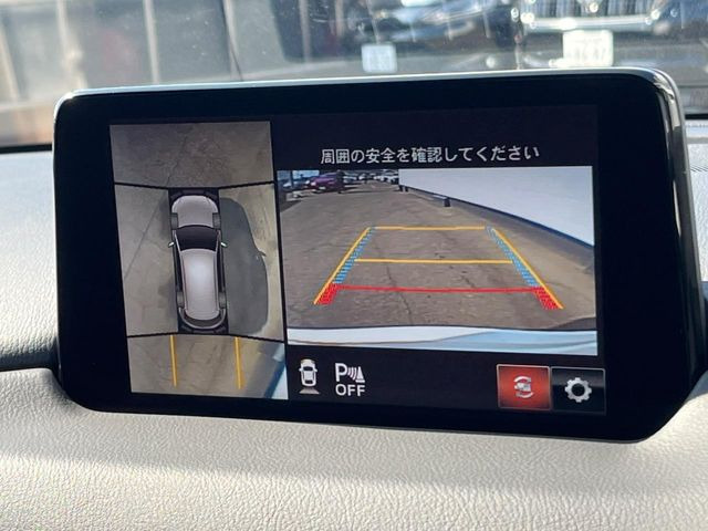 �y360&deg;�r���[���j�^�[�z��p�̃J�����ɂ��A�ォ�猩���낵���悤�Ȏ��_��360�x�N���}�̎��͂��m�F���邱�Ƃ��ł��܂������p�������m�F���₷���A�����ꏊ�ł̐؂�Ԃ��⒓�Ԃ��X���[�Y�ɍs���܂��B