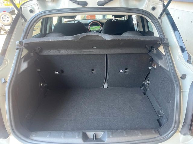 ���g�����N���[��:����L������e�X�y�[�X!���ꂾ���̍L��������΂��������⃌�W���[�Ȃǂɂ��œK�ł�!�g�p�������Ȃ����ꂢ�ȏ�Ԃ��ێ����Ă���܂��B