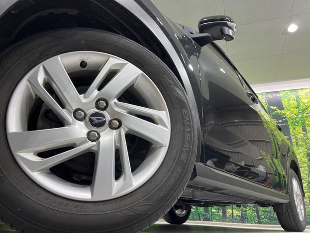 �y����16�C���`�A���~�z�C�[���z�O�ςɃ}�b�`���������A���~�z�C�[���𑕒����Ă���܂��B�e��ЊO�A���~�z�C�[����A�X�^�b�h���X�^�C�����戵�����Ă���܂��B���񂲑��k����������