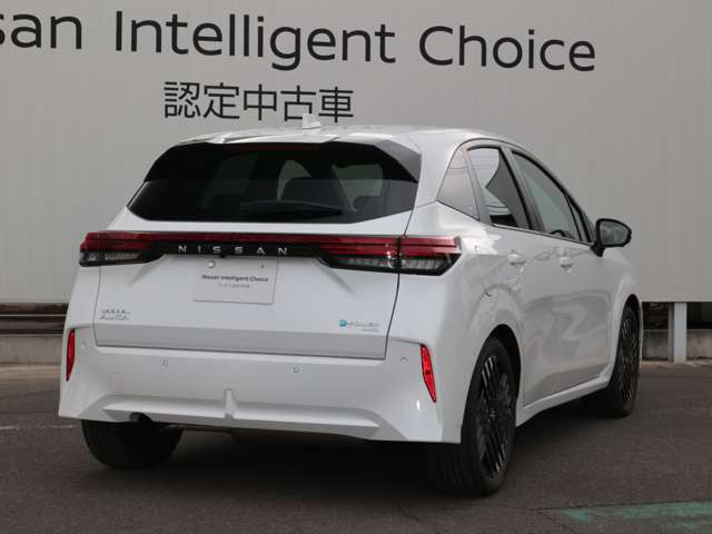 ノートオーラ1.2 G FOUR 4WD