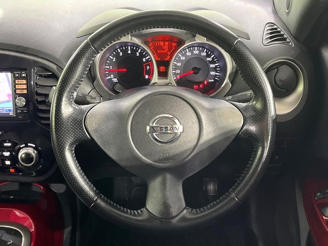 �y�����v�����X�e�A�����O�z�㎿�Ȋv���g�p���邱�ƂŁA��ɂ����������݂ƂĂ��^�]���₷���n���h���ł���