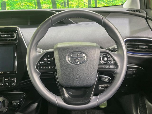 �y�����v�����X�e�A�����O�z�㎿�Ȋv���g�p���邱�ƂŁA��ɂ����������݂ƂĂ��^�]���₷���n���h���ł���