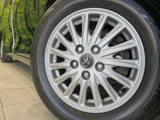 �y����15�C���`�A���~�z�C�[���z�O�ςɃ}�b�`���������A���~�z�C�[���𑕒����Ă���܂��B�e��ЊO�A���~�z�C�[����A�X�^�b�h���X�^�C�����戵�����Ă���܂��B���񂲑��k����������