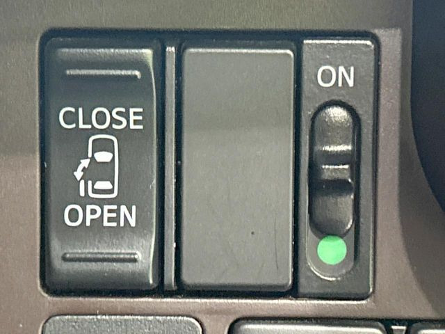 �y�p���[�X���C�h�h�A�z�X�}�[�g�L�[��^�]�Ȃ̃X�C�b�`�ŃX���C�h�h�A�̊J���\���d��������͂����ăh�A���J����K�v�������A���������q�l�ł��A�d���ו��������Ă��鎞�����N�ɊJ���߂ł��܂���