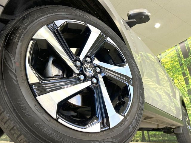 �y����17�C���`�A���~�z�C�[���z�O�ςɃ}�b�`���������A���~�z�C�[���𑕒����Ă���܂��B�e��ЊO�A���~�z�C�[����A�X�^�b�h���X�^�C�����戵�����Ă���܂��B���񂲑��k����������