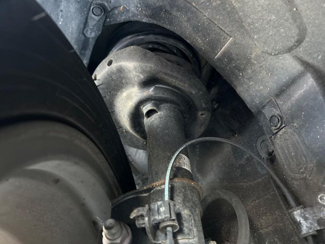 ����肪���ꂢ�Ȃ����ɁA�h�K���H�̎{�H���I�X�X���B�~��n��͂������A���ݕ��ɂ��Z���̕���A��Ń}�����E�E�B���^�[�X�|�[�c���������ɑ�ύD�]���������Ă���܂��B