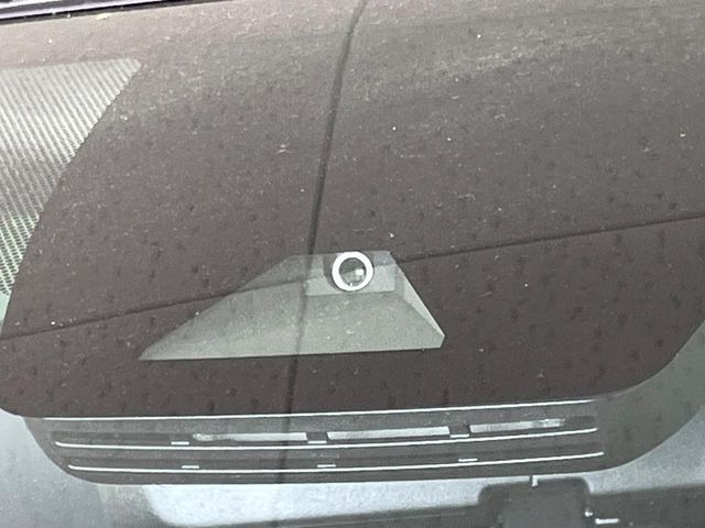 �y�g���^�Z�[�t�e�B�Z���X�z���s���ɑO���̎ԗ�����F�����A�Փ˂������Ȏ��͌x��ƃu���[�L�ŏՓˉ���Ɣ�Q�y�����A�V�X�g�B�����S�Ƀh���C�u�����y���݂��������܂��B