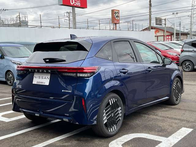 ノートオーラ1.2 G レザーエディション